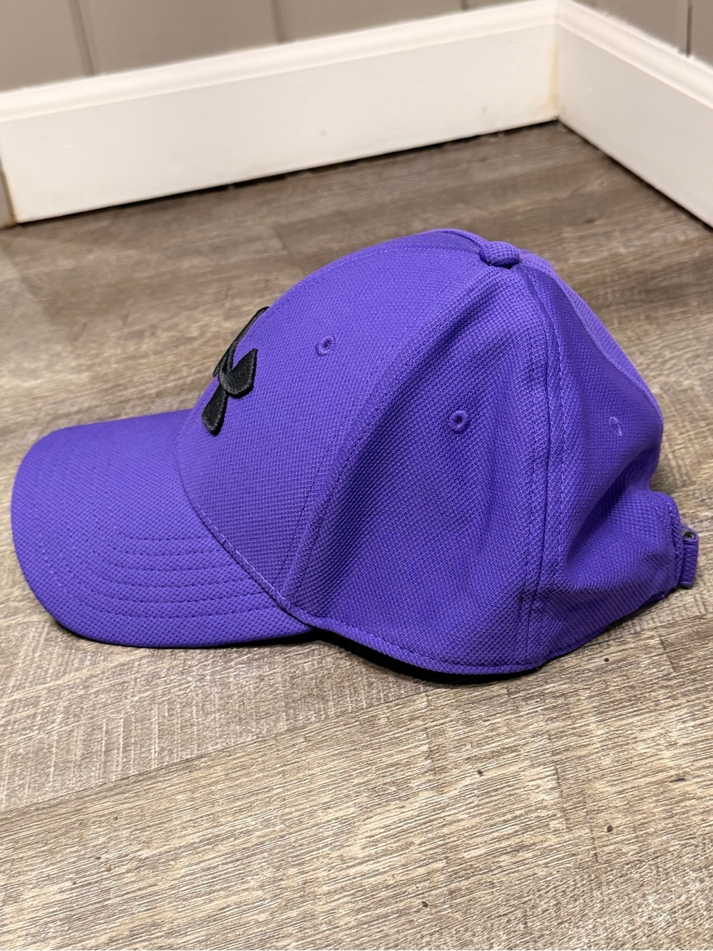 Under Armour Purple Cap with Black Logo - Picture 2 of 6